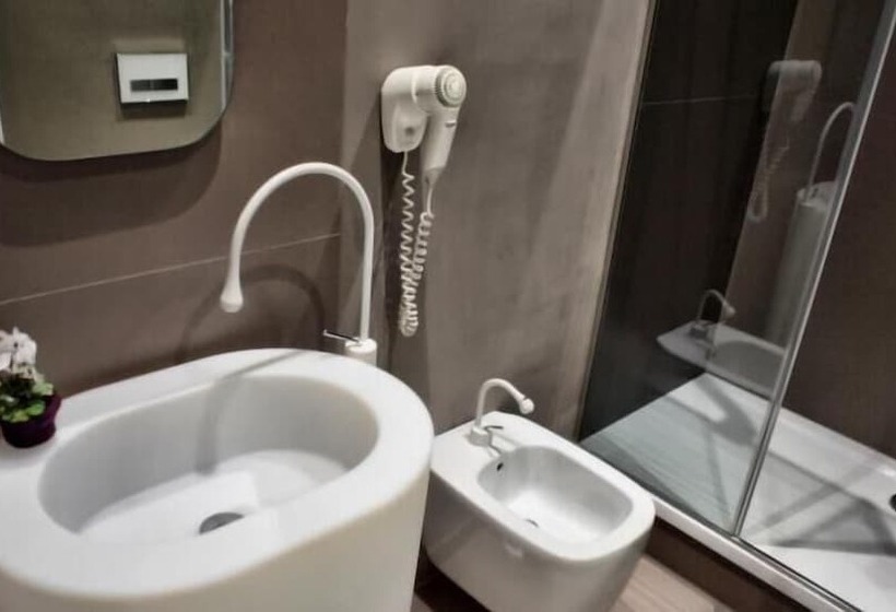 민박 Town House Messina