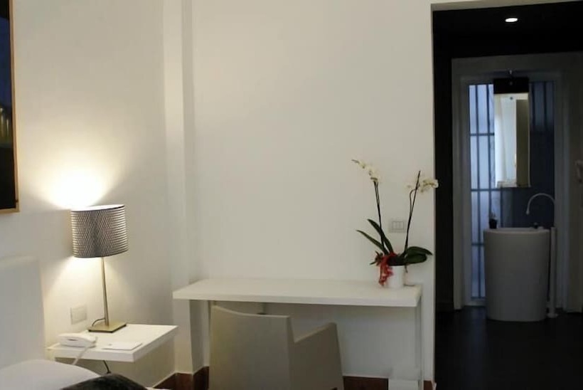 민박 Town House Messina