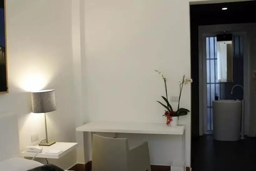 تختخواب و صبحانه Town House Messina