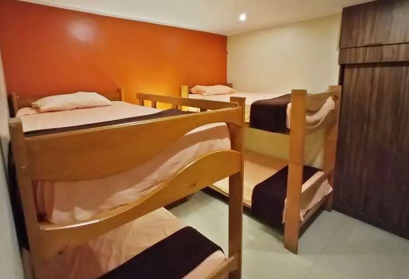 Hostel Sand And Lake