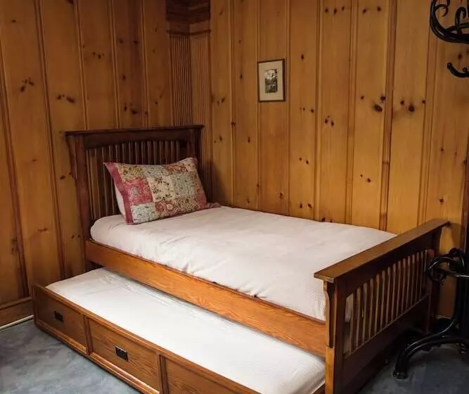 Hotelli Blaylock's Mansion