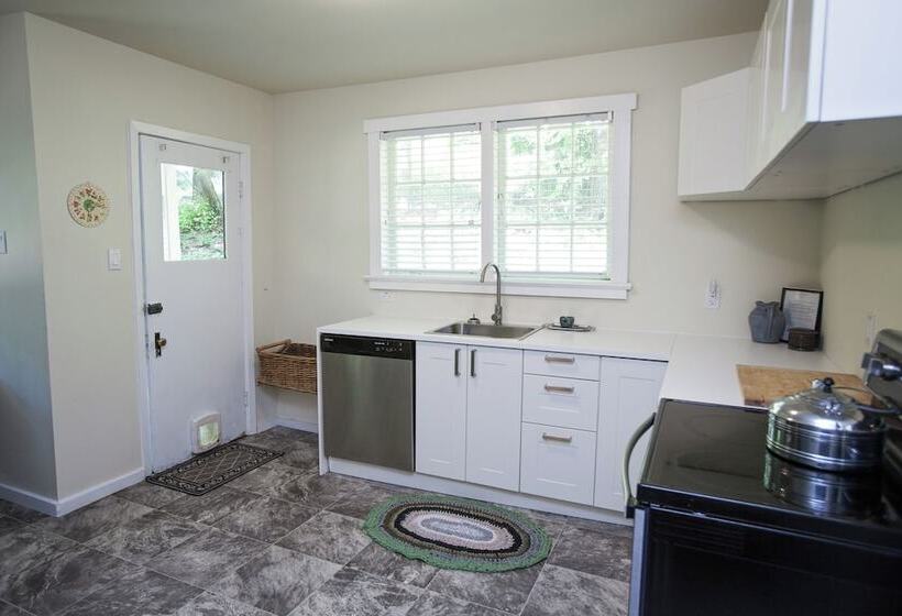 Hotel Blaylock's Mansion