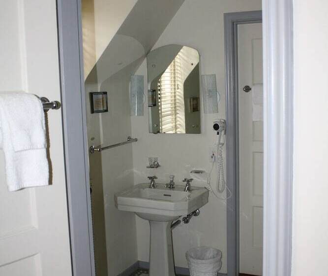 Hotel Blaylock's Mansion