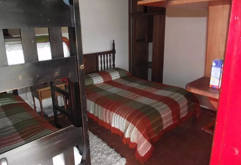 ホテル Cabanas El Porton