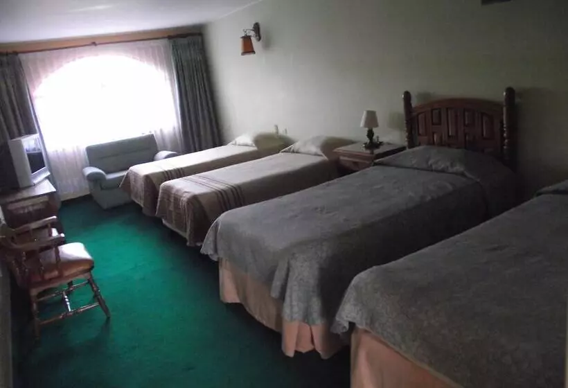 ホテル Cabanas El Porton