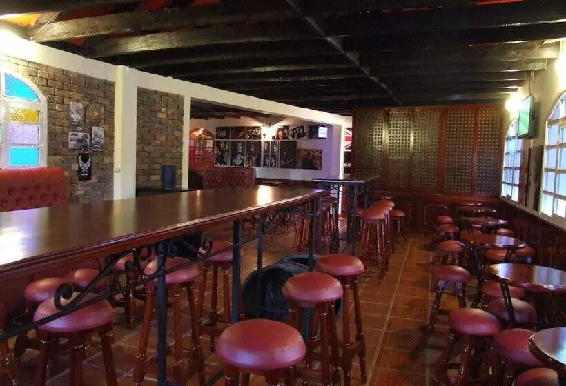 ホテル Cabanas El Porton