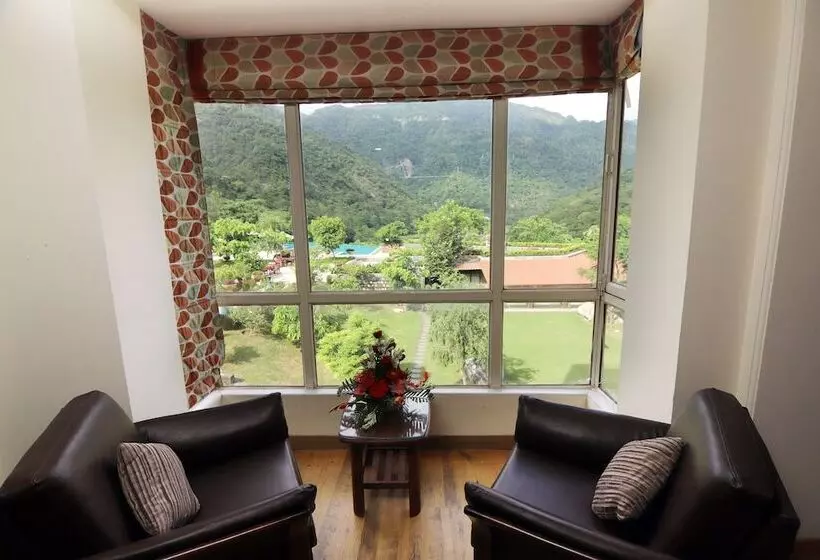 هتل Luxury Aloha Apartments