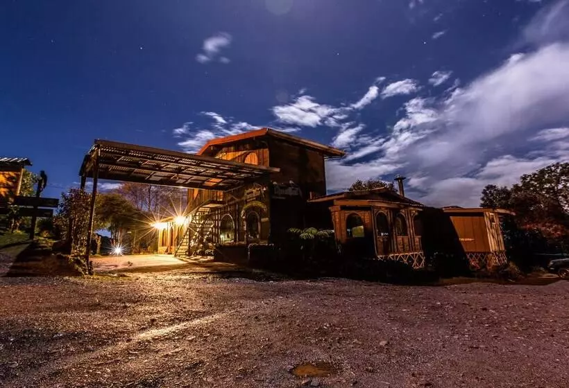 Hotelli Paraíso Quetzal Lodge