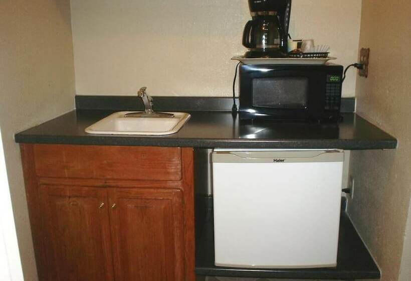 汽车旅馆 Bayside Motor Inn