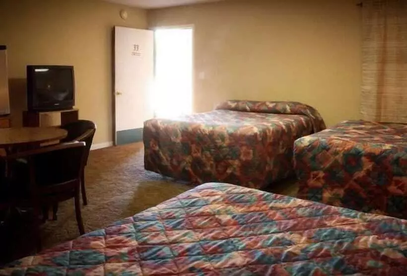 モーテル Cowboy Inn