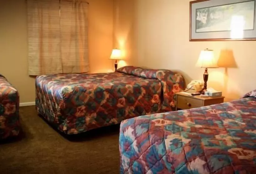 モーテル Cowboy Inn