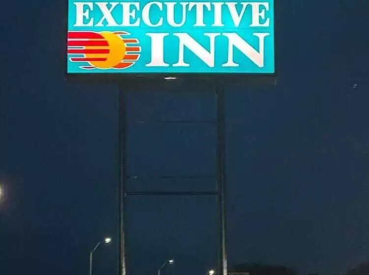 Motelli Executive Inn
