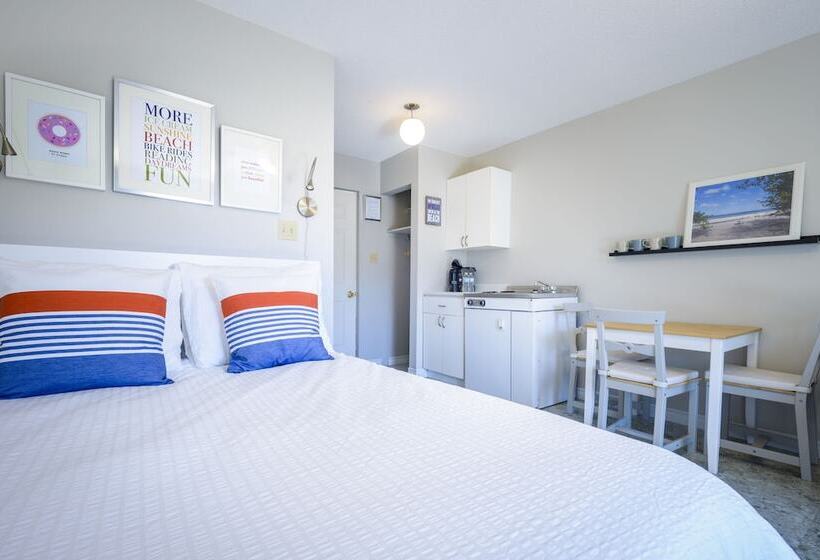 فندق على الطريق Hollywood Cottages