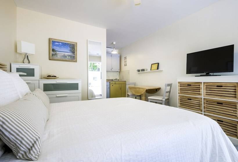 فندق على الطريق Hollywood Cottages