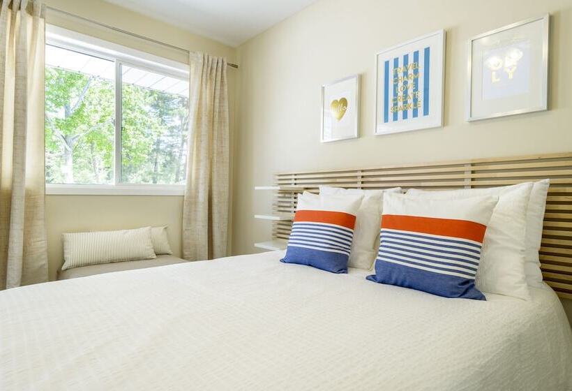 فندق على الطريق Hollywood Cottages