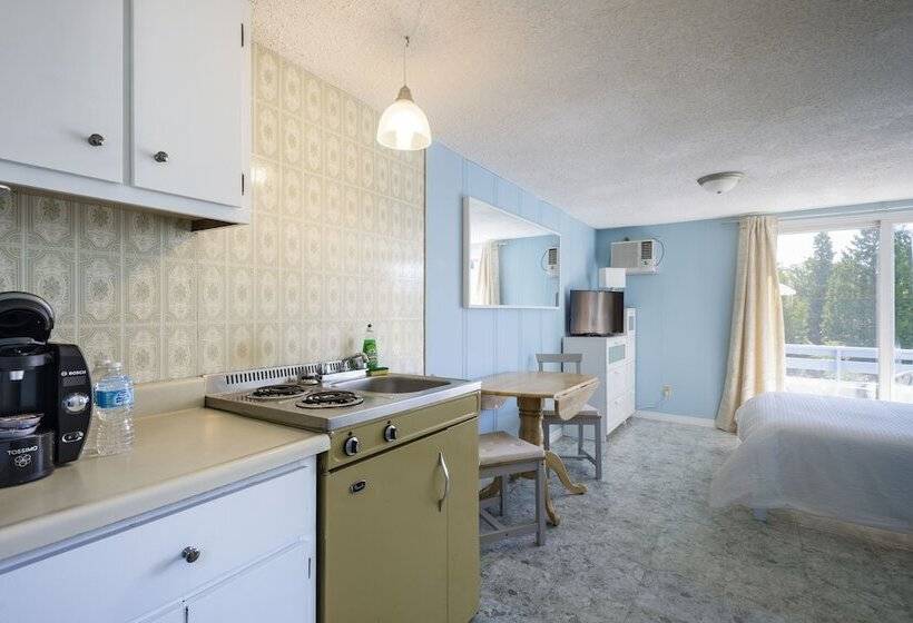 فندق على الطريق Hollywood Cottages