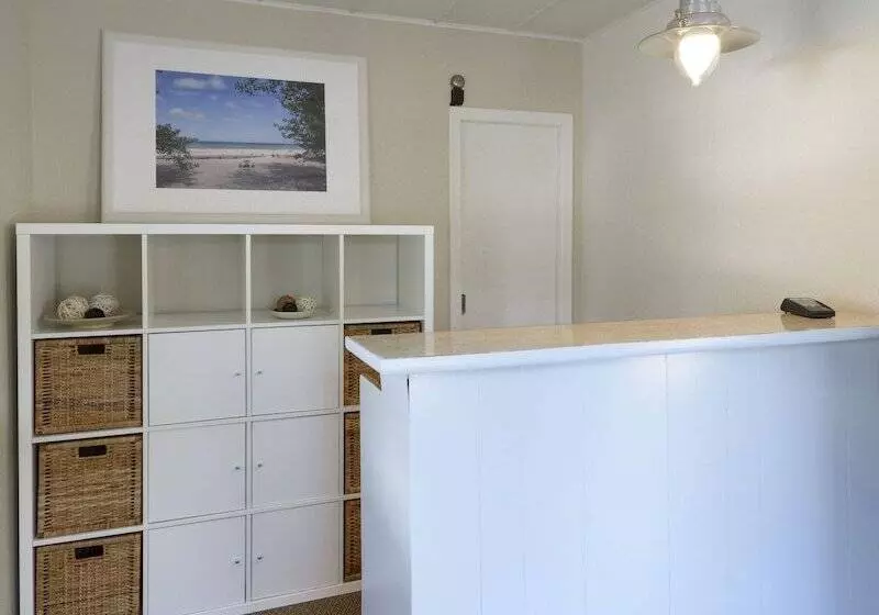 Motelli Hollywood Cottages