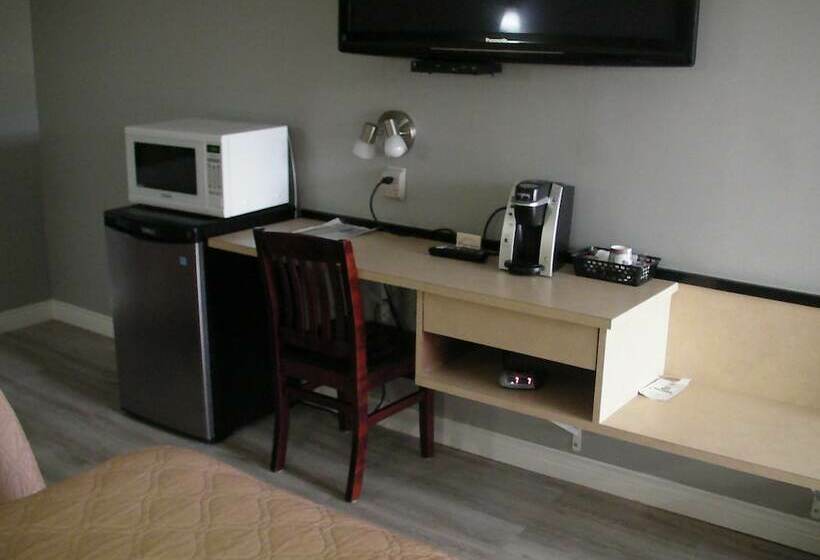 汽车旅馆  Perth Andover Motor Inn