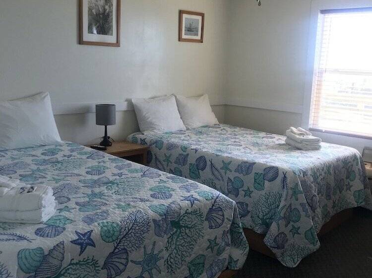 Seaview Pier And Motel