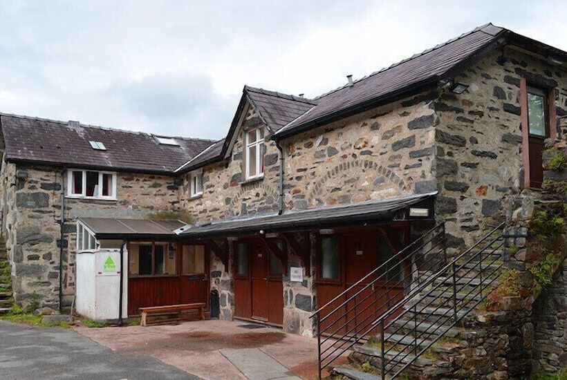 Yha Snowdon Bryn Gwynant   Hostel