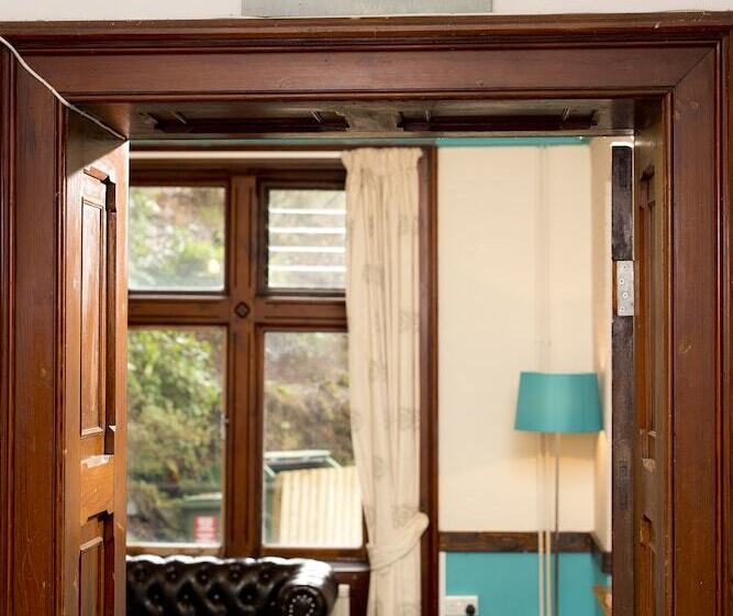 Yha Snowdon Bryn Gwynant   Hostel