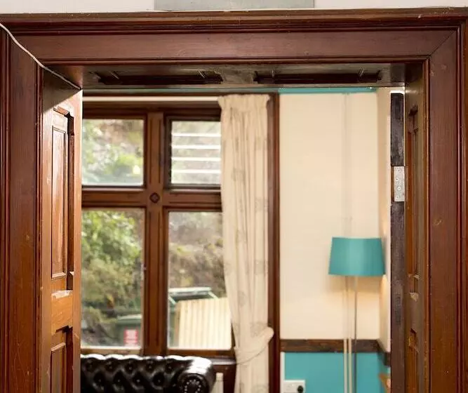 Yha Snowdon Bryn Gwynant   Hostel