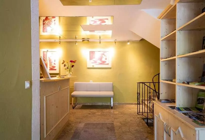 בית מלון כפרי Alpenhof