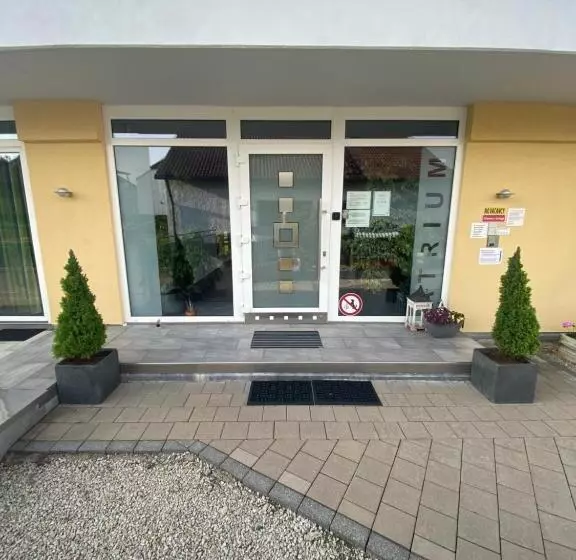 Отель Atrium Garni