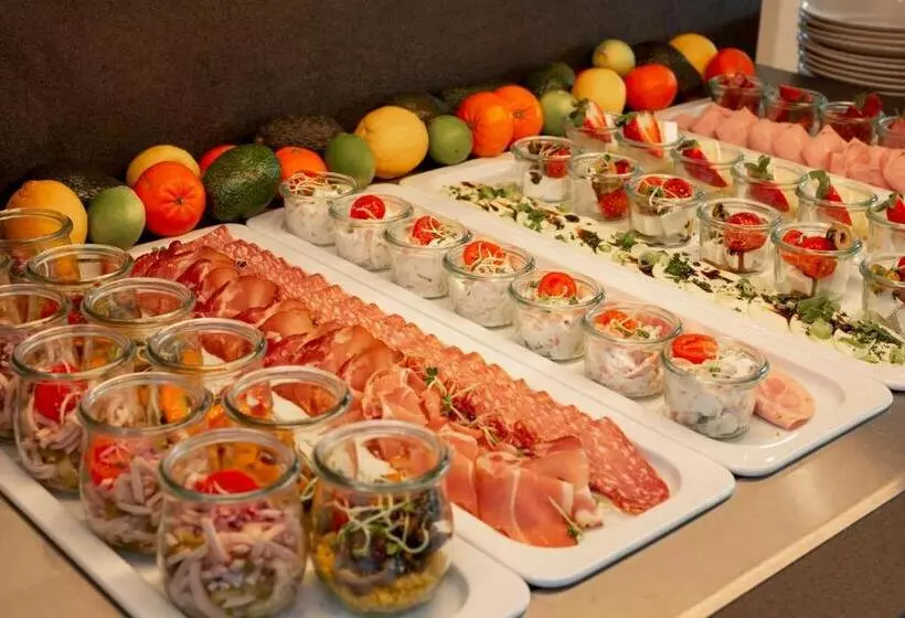 בית מלון כפרי & Boarding House Schlosserwirt