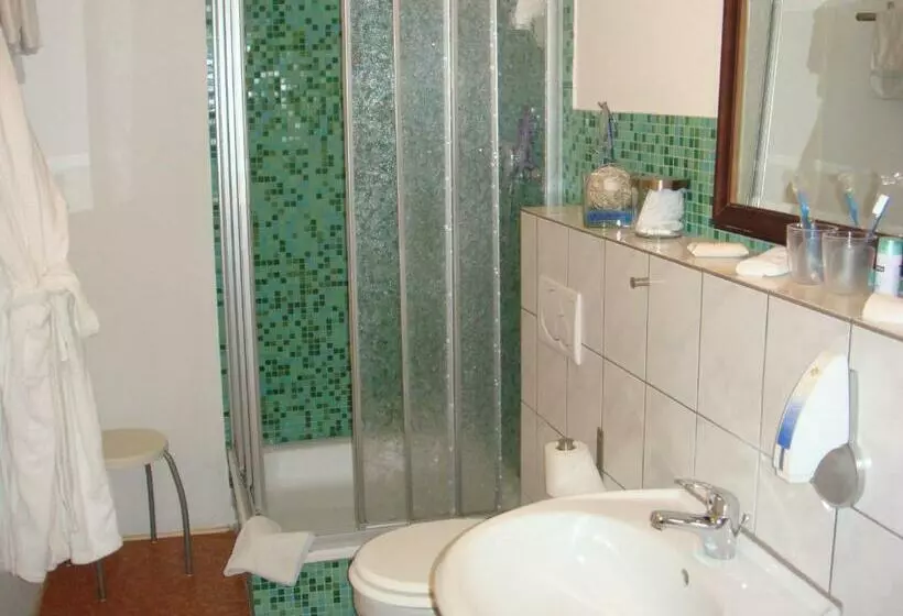 فندق Flower Power