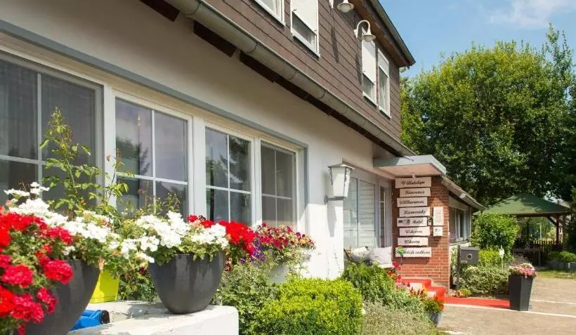 בית מלון כפרי Garni Am Eckernweg