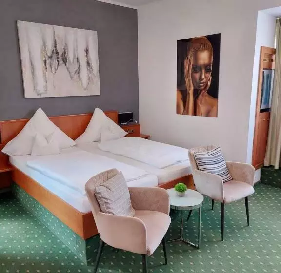 Отель Garni Brauerei Keller