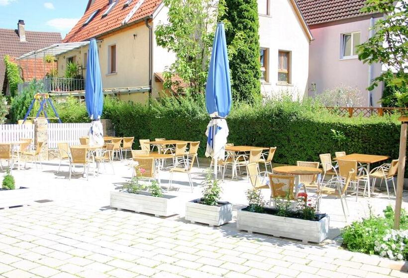 Отель Gasthaus Traube