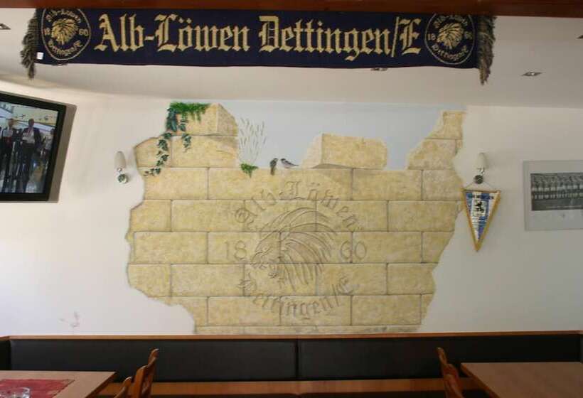 Отель Gasthaus Traube