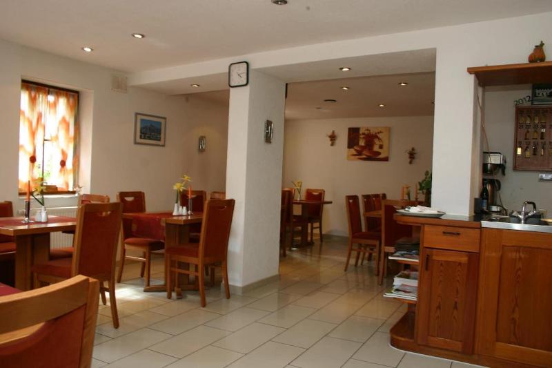 Отель Gasthaus Traube