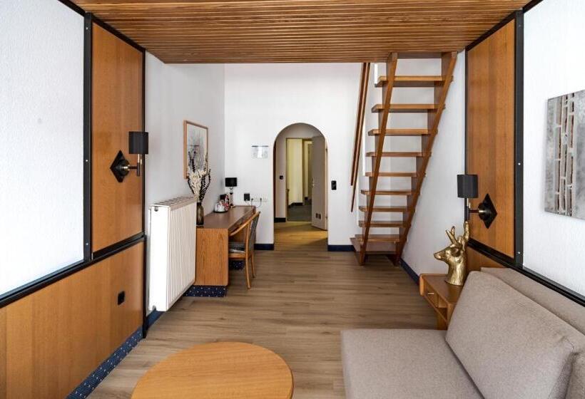 ホテル Goldener Hirsch