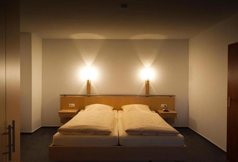 فندق Haus Deutsch Krone