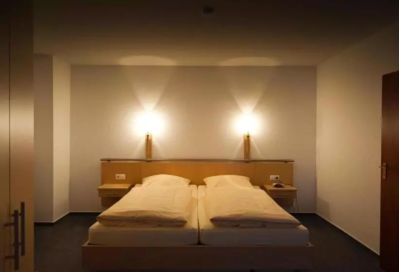 בית מלון כפרי Haus Deutsch Krone