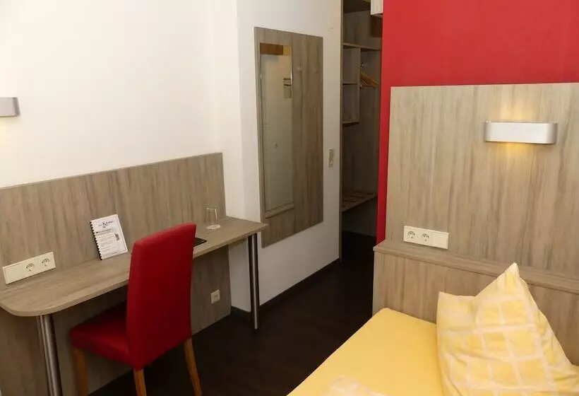 Отель Krone Garni