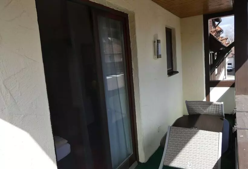 Отель Krone Garni