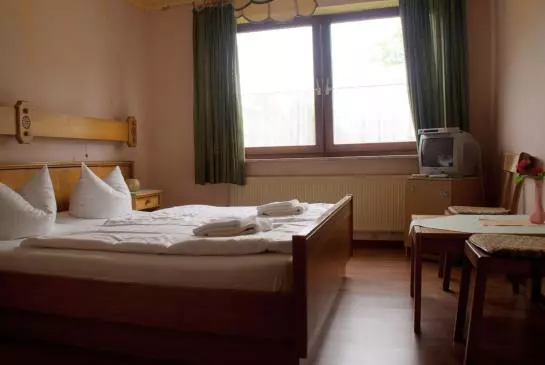 بنسيون Landgasthof Lindhorst