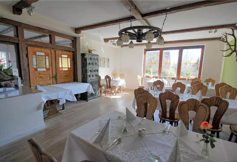 فندق Lechstedter Obstweinschänke