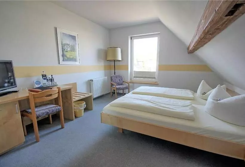 فندق Lechstedter Obstweinschänke