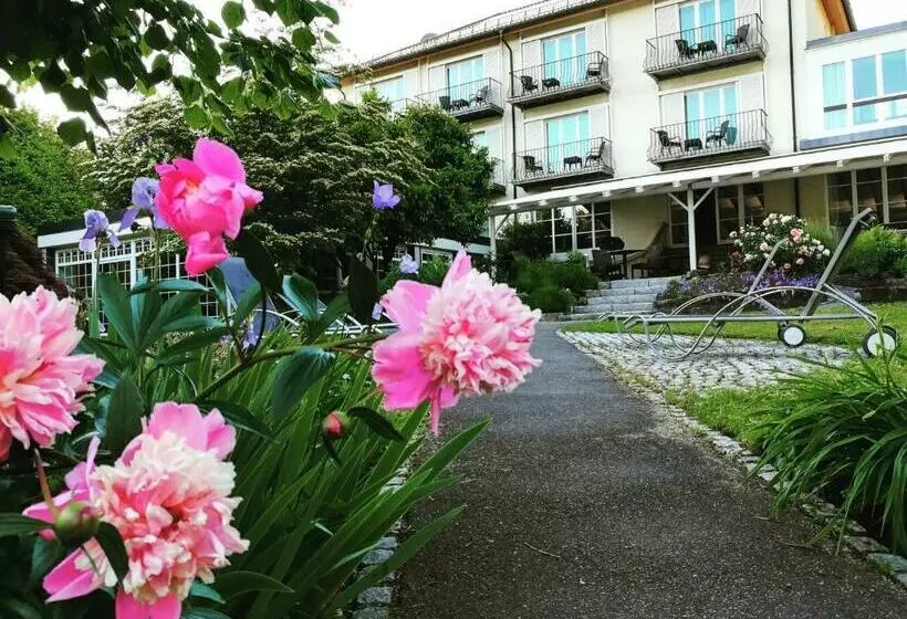 Отель Lindenallee