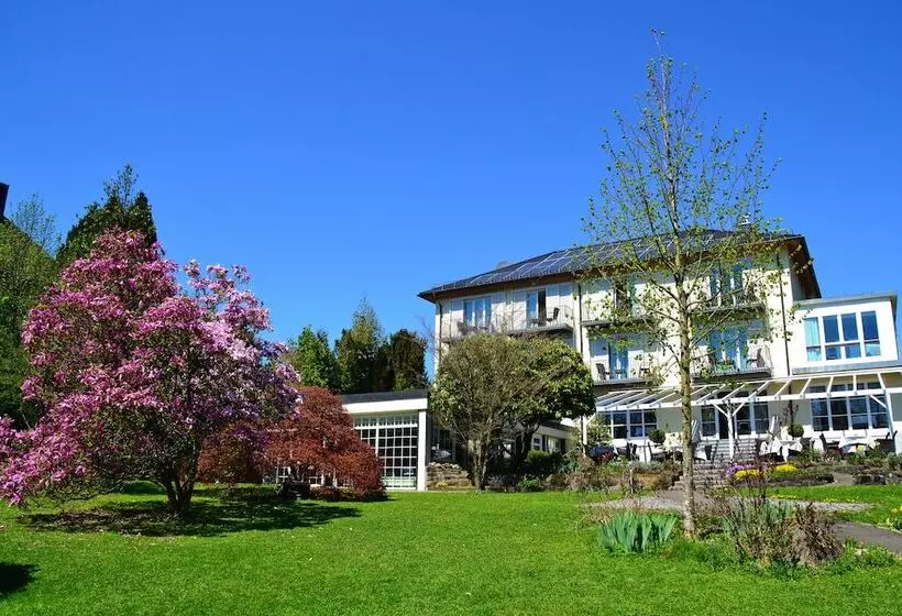 Отель Lindenallee