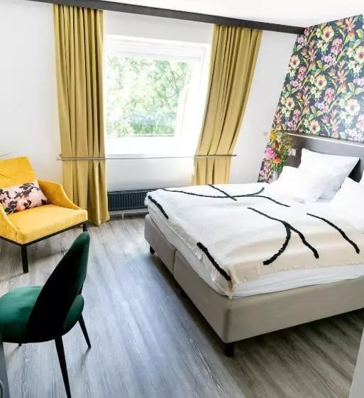 בית מלון כפרי Luxstay Karben   Self Check In