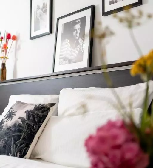 酒店 Luxstay Karben Self Check In