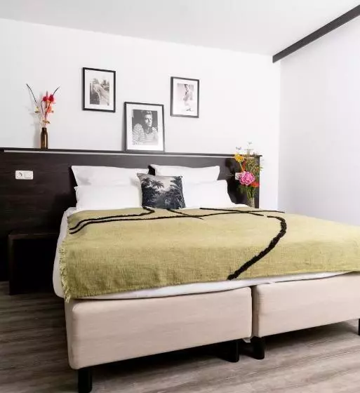 酒店 Luxstay Karben Self Check In