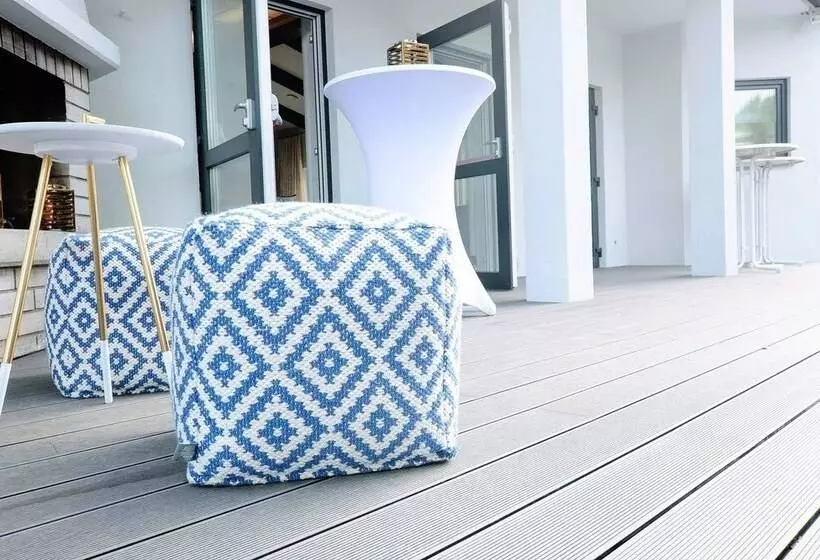 בית מלון כפרי Luxstay Karben   Self Check In