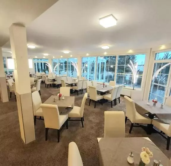 Отель Montana Limburg